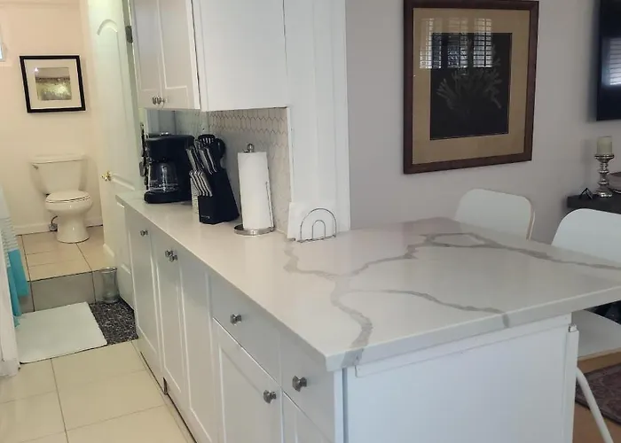 Desert Rose - Secluded One Bedroom In Old Town Scottsdale, Arizona Apartment Scottsdale